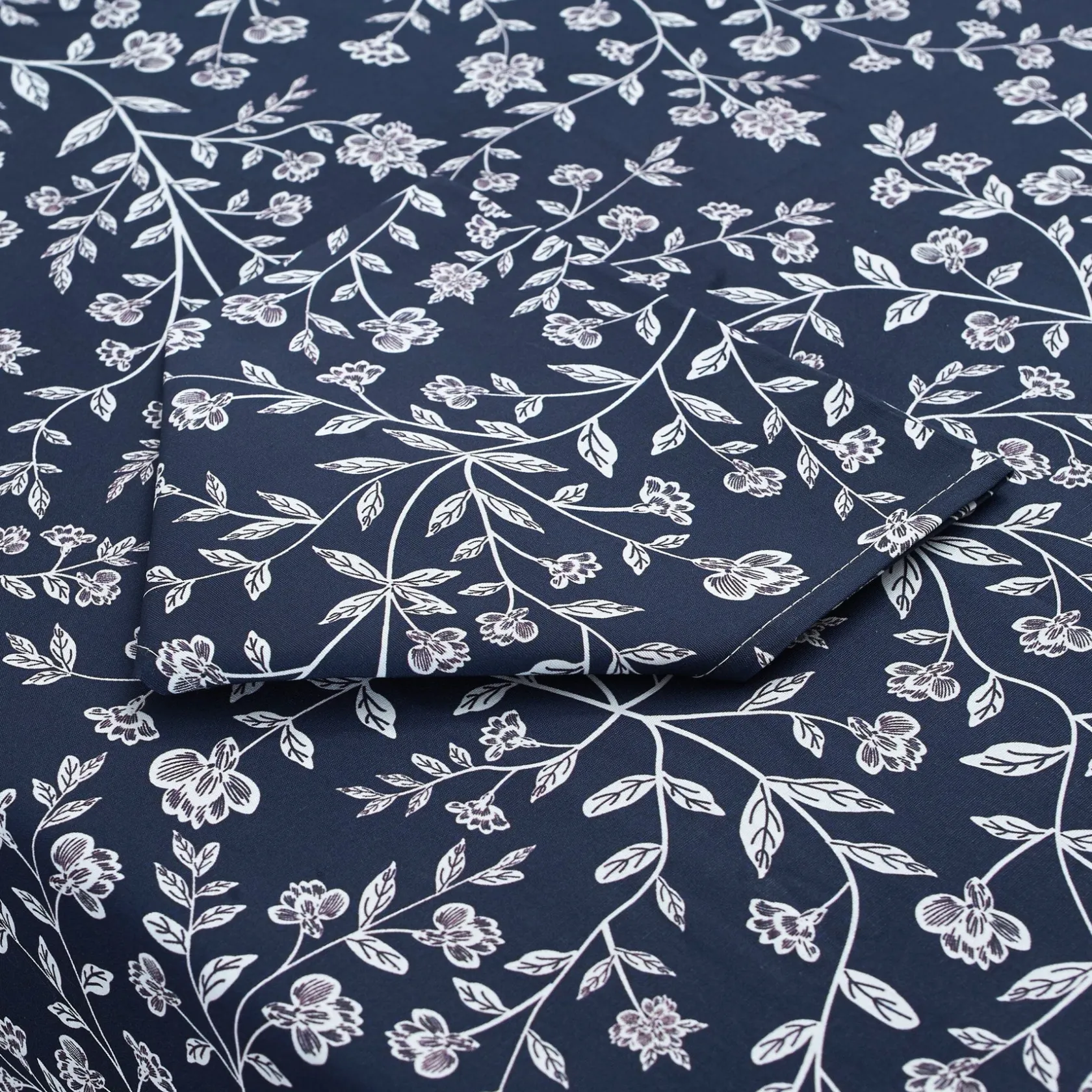 Blue Richmond Tablecloth|Chefanie Discount