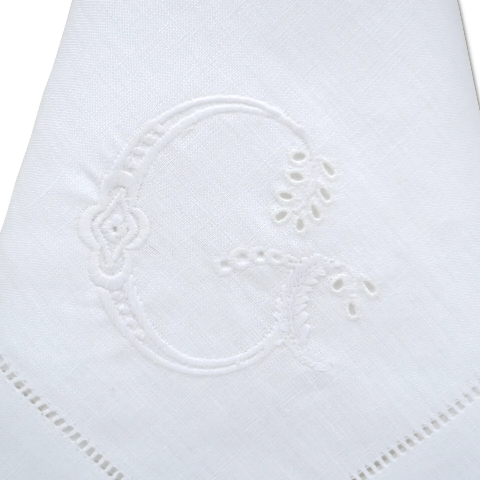 Uppercase "G" Cutwork Dinner Napkins|Chefanie Online